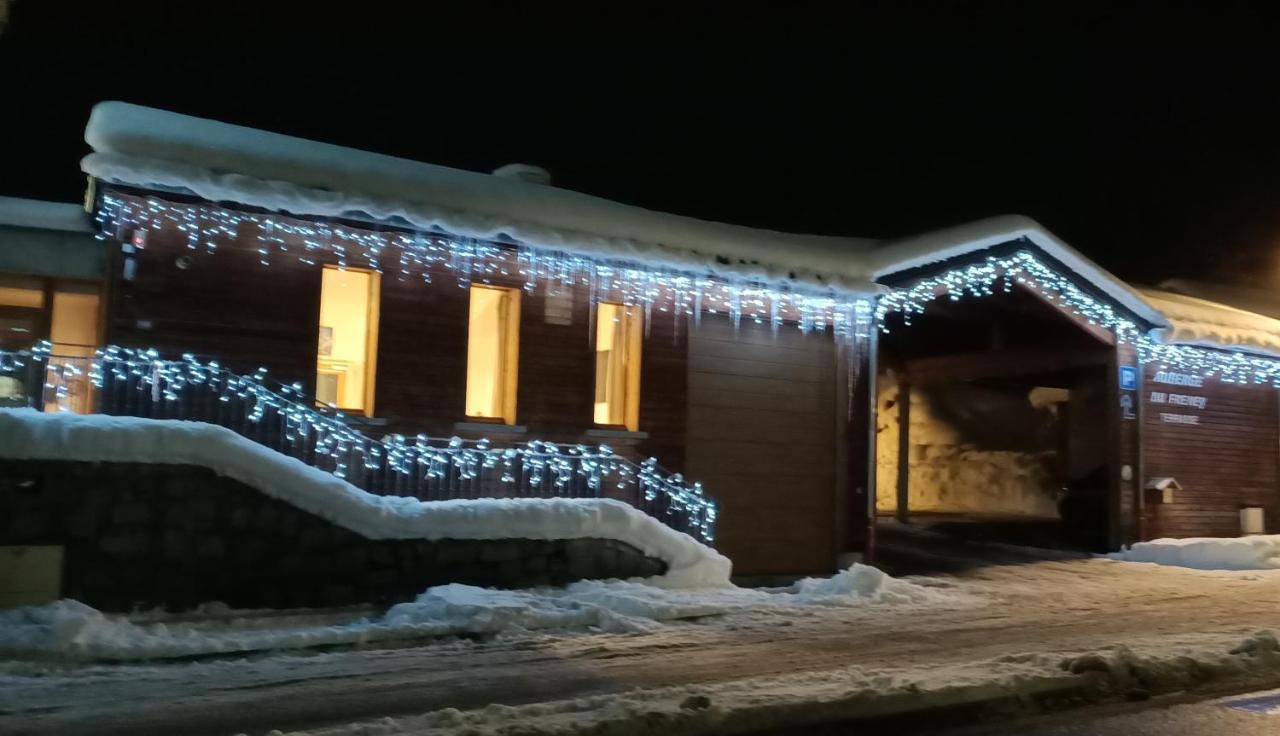 Auberge Du Freney Le Freney-dʼOisans Exterior foto