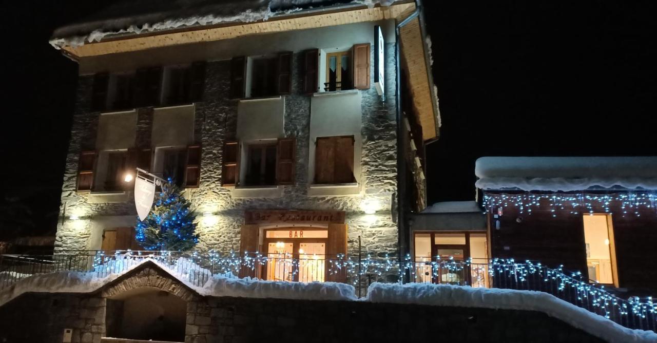 Auberge Du Freney Le Freney-dʼOisans Exterior foto